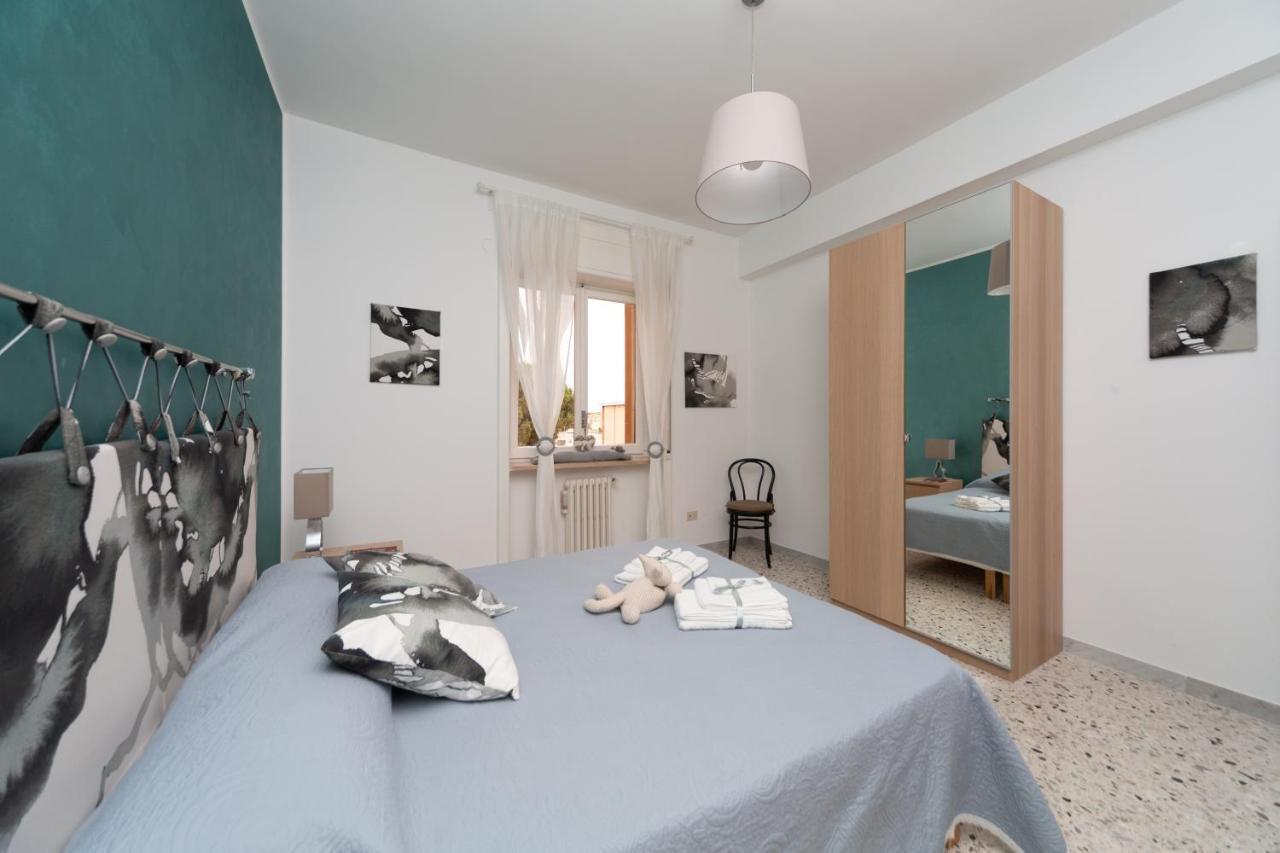 Casa Luisa Bed & Breakfast ซาแลร์โน ภายนอก รูปภาพ