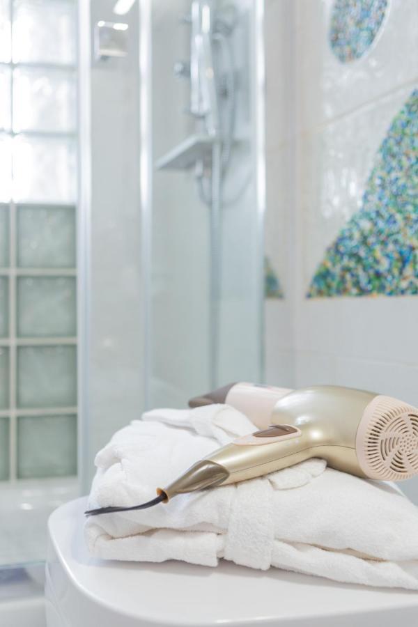Casa Luisa Bed & Breakfast ซาแลร์โน ภายนอก รูปภาพ