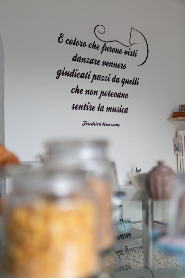 Casa Luisa Bed & Breakfast ซาแลร์โน ภายนอก รูปภาพ