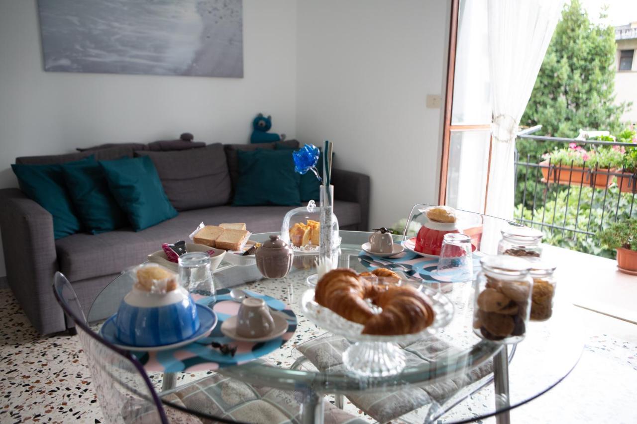 Casa Luisa Bed & Breakfast ซาแลร์โน ภายนอก รูปภาพ