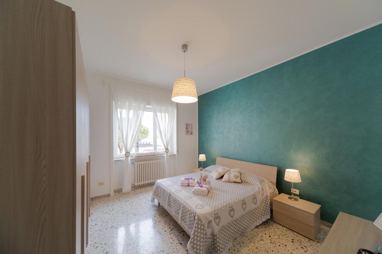 Casa Luisa Bed & Breakfast ซาแลร์โน ภายนอก รูปภาพ